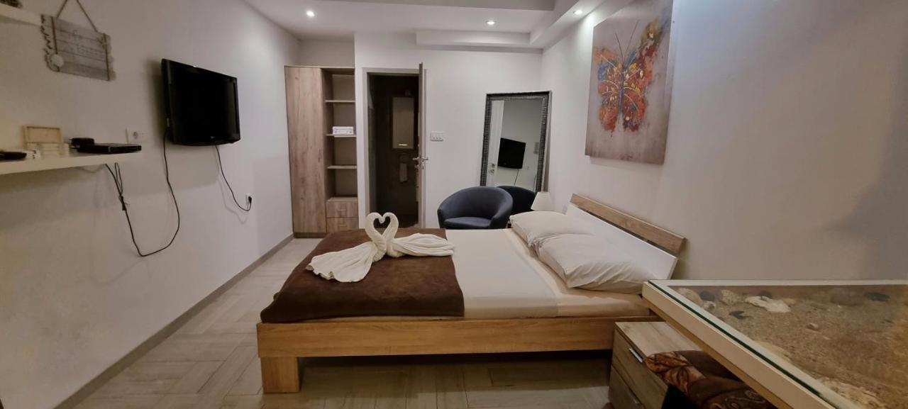 Apartmani Tatic 스틴잔 외부 사진