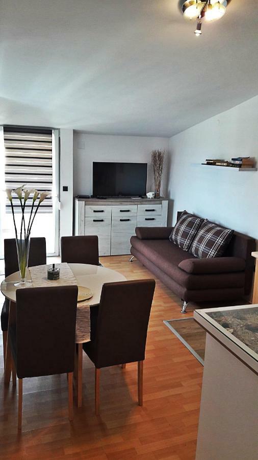 Apartmani Tatic 스틴잔 외부 사진